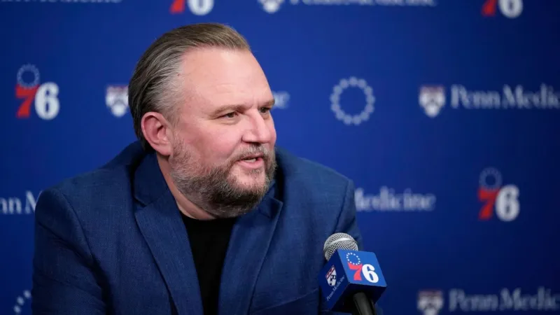 Les 76ers se séparent de Daryl Morey, conservent Nick Nurse