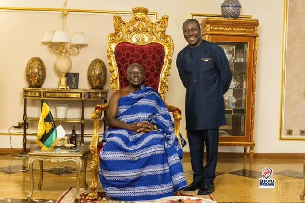Afenyo-Markin rencontre Otumfuo Osei Tutu II pour la reconstruction du NPP
