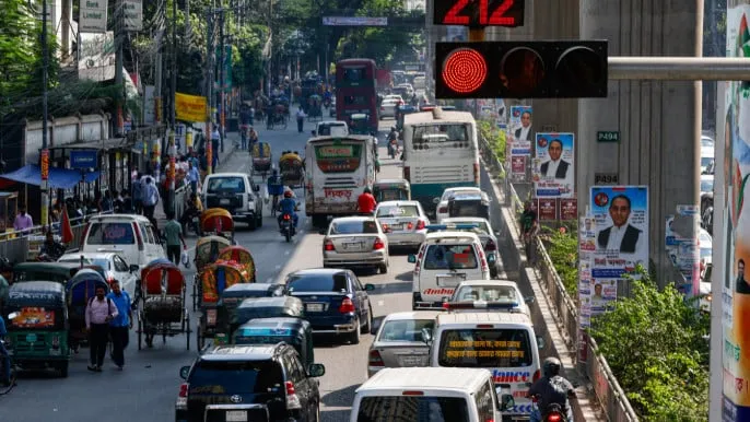 Un système de trafic IA prometteur testé à Dacca