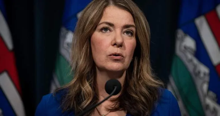 La première ministre de l'Alberta sceptique quant à une route sud pour un pipeline en C.-B.
