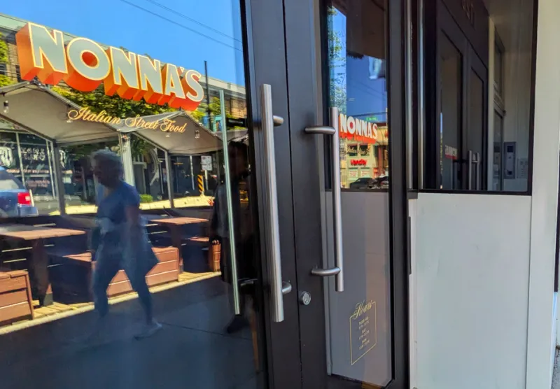 Poursuite pour allergie interroge le devoir des restaurants