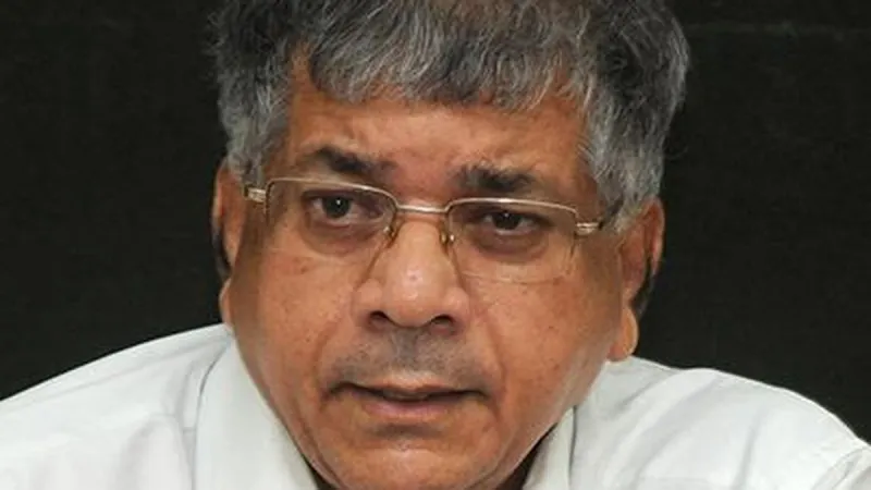 Ambedkar affirme que 3 500 travailleurs VBA ont été détenus avant le bandh du Maharashtra