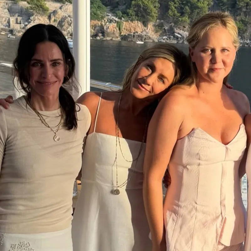 Amy Schumer, Jennifer Aniston et Courteney Cox en sortie en yacht