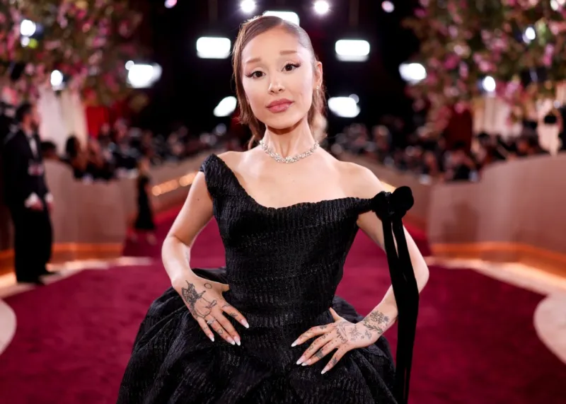 Ariana Grande absente de la saison 13 d'AHS