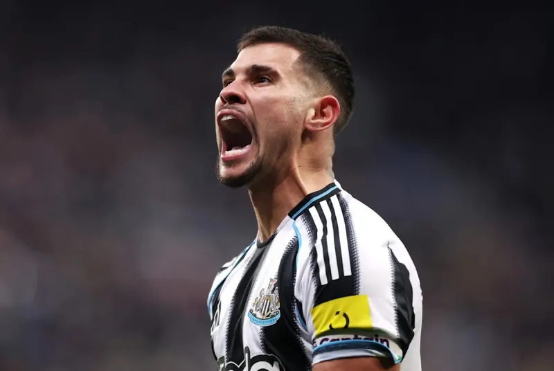Arsenal en négociations pour Bruno Guimaraes