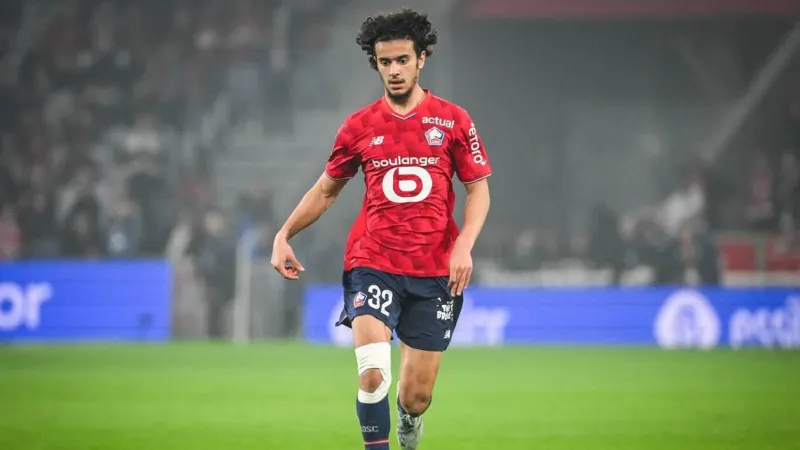 Arsenal vise Ayyoub Bouaddi pour le milieu