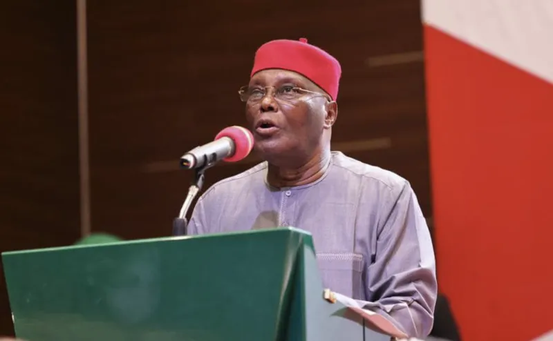 Atiku défend son bilan de privatisation face à Tinubu