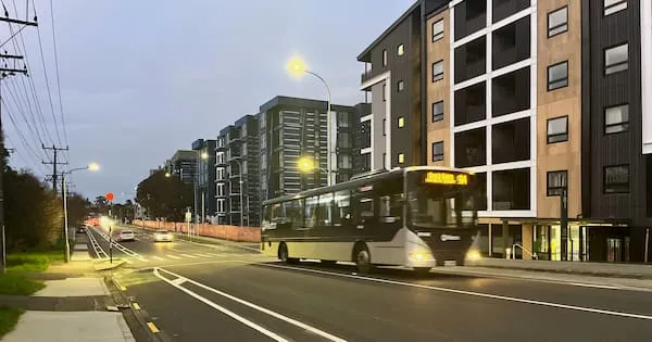 Conseil d'Auckland rejette la réduction du plan de logement