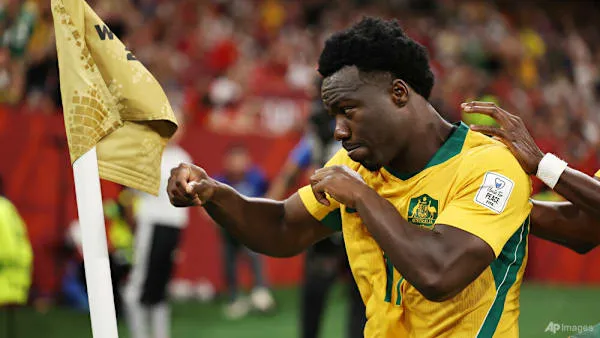 L'Australie bat la Turquie 2-0 pour le retour en Coupe du Monde