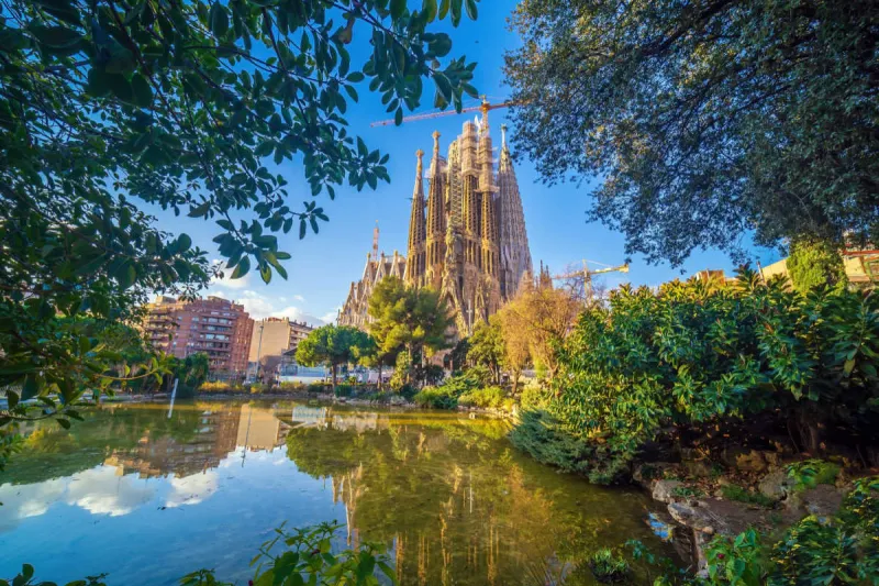 Mesures anti-surfréquentation à Barcelone : Bali ensuite ?
