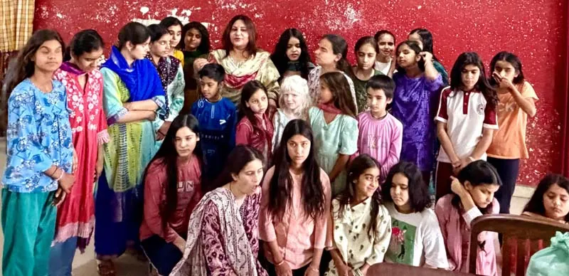 L'équipe BBBP visite l'école pour aveugles à Jammu
