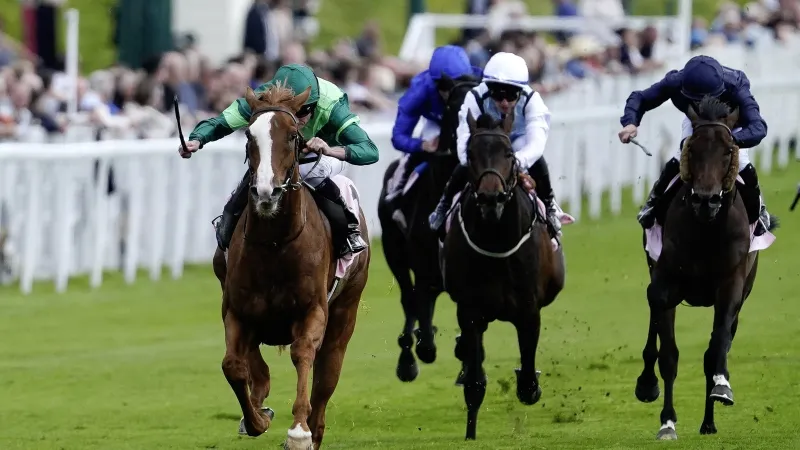 Benvenuto Cellini remporte la Chester Vase avec style