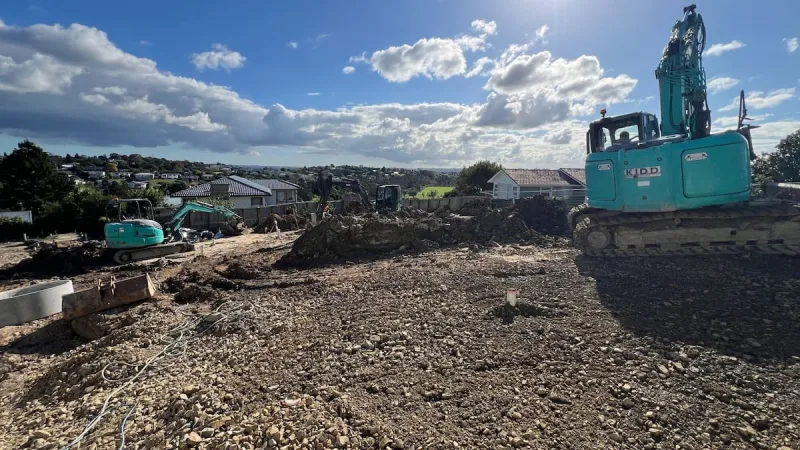 Débordement d'égouts à Birkdale : litige entre promoteurs pour une facture de 320k $
