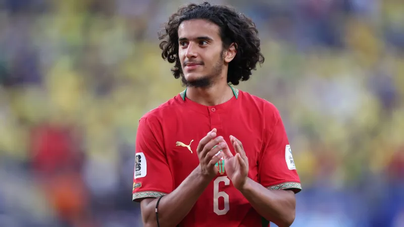 Bouaddi à City, Akliouche au PSG : Rumeurs de Transfert