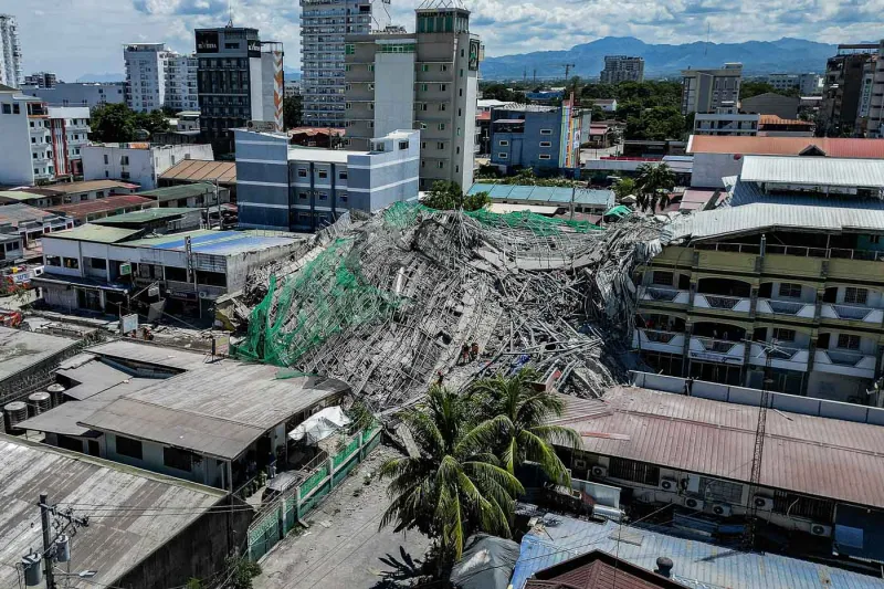Effondrement d'un bâtiment à Angeles City piège des travailleurs