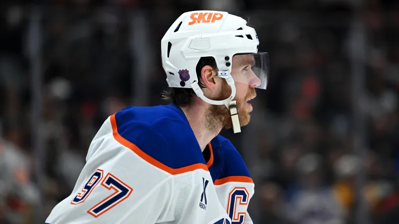 Rumeurs d'échange : Canucks, Oilers, McDavid et Draisaitl