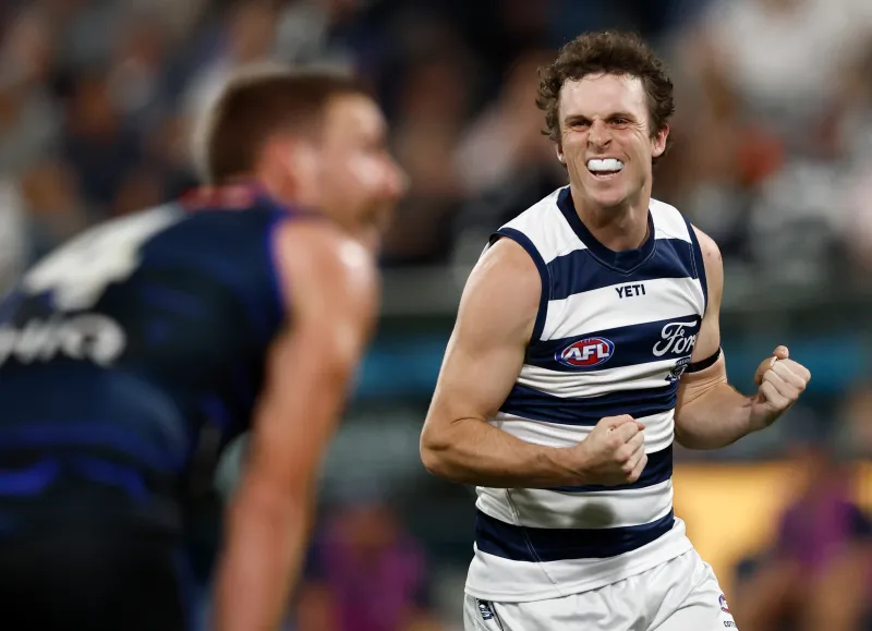 Les Cats écrasent les Roos avec neuf buts dans le dernier quart