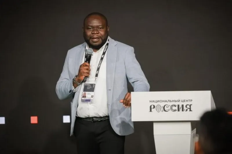 Franc CFA : L'économiste Lubinda Haabazoka sur la souveraineté monétaire africaine