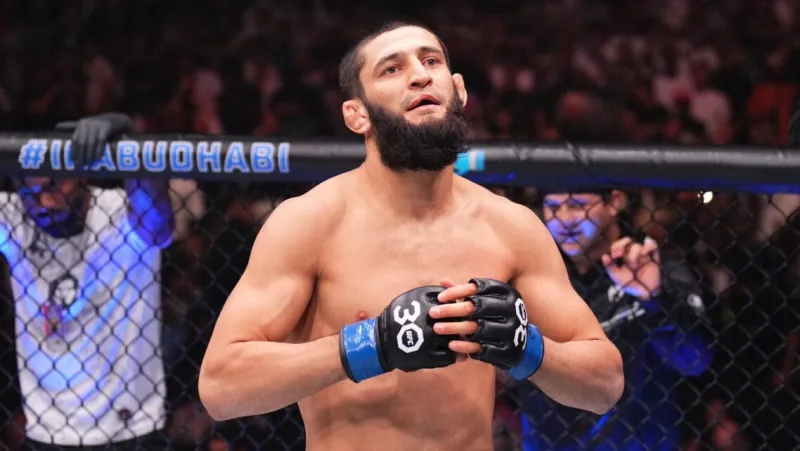 L'équipe de Chimaev avertie avant le combat pour le titre à l'UFC 328