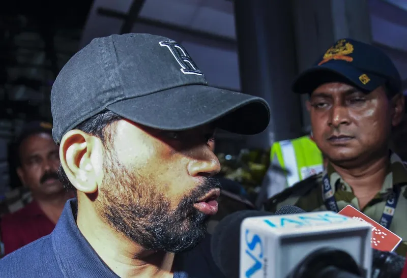 Le Parti Cockroach Janta exige la démission de Pradhan