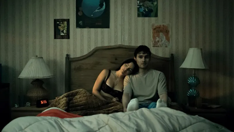 Curry Barker aborde les thèmes du consentement dans le film d'horreur Obsession