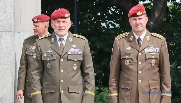 L'armée tchèque cherche des leçons de guerre en Ukraine