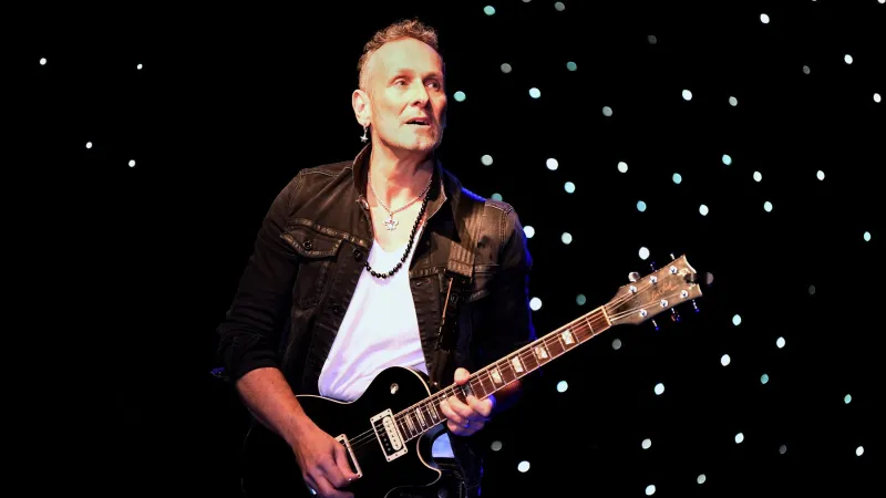 Vivian Campbell de Def Leppard annonce le retour de son cancer