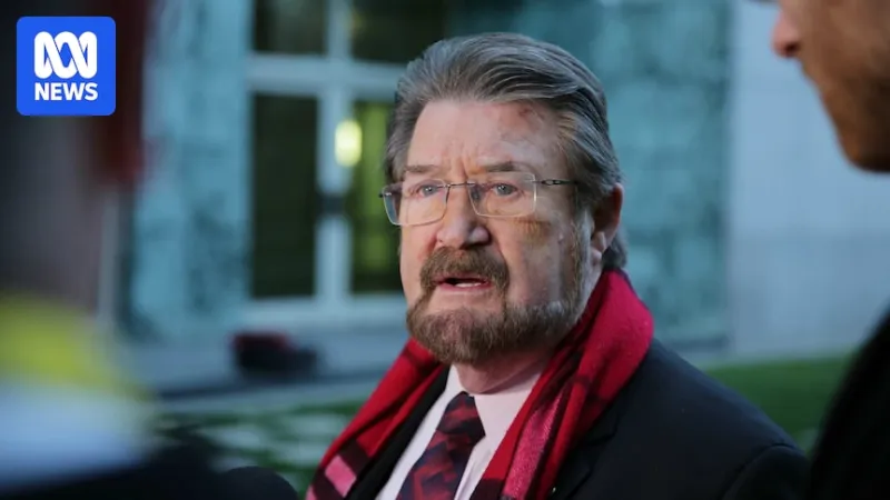 Derryn Hinch, journaliste et ex-sénateur, décède à 82 ans