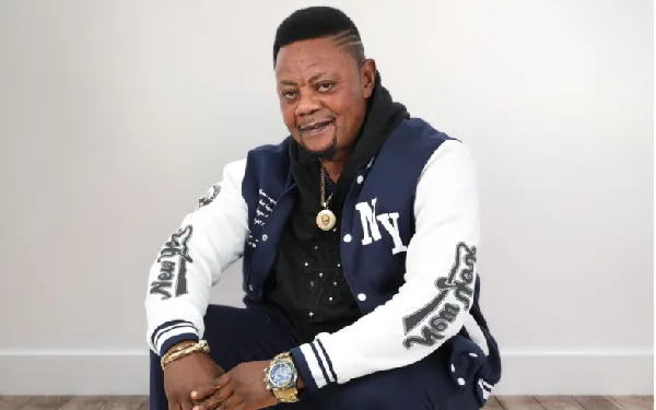 Dr Collins Nyantachie sort l'album 'Obe Tumi Ay3'