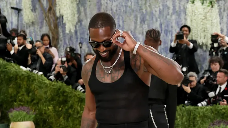Dwyane Wade porte une montre Jacob & Co. à 5M$ au Met Gala 2026