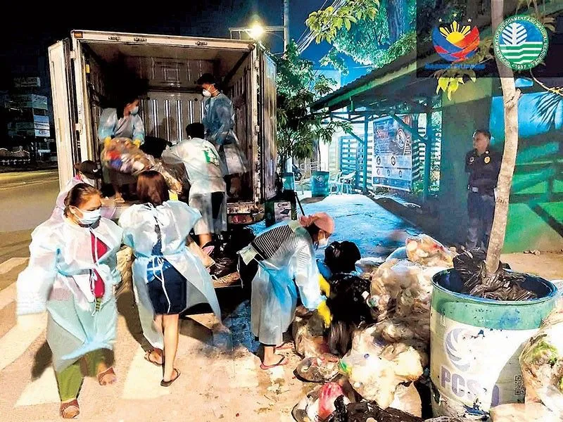 L'EMB critique le dépôt d'ordures au bureau du DENR à Davao