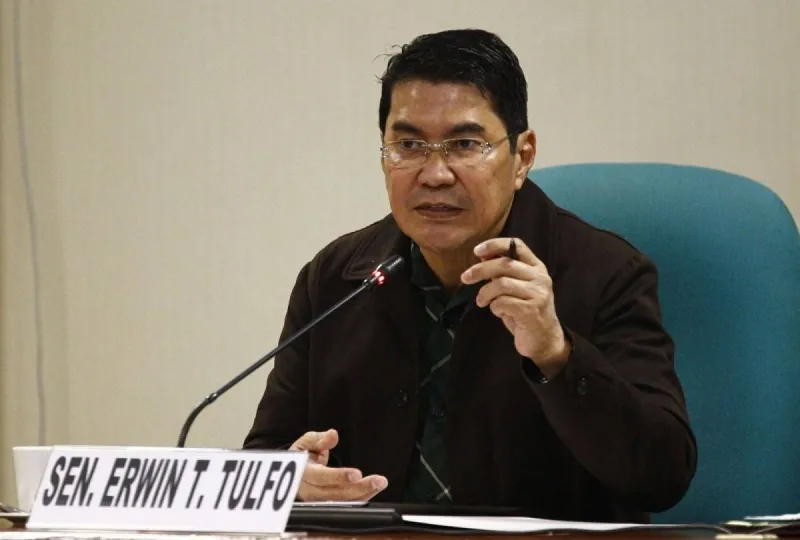 Erwin Tulfo exhorte ses collègues à laisser de côté les couleurs politiques