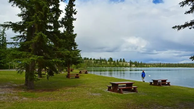 Ordre d'évacuation pour plus de 100 propriétés près du lac Big Bar, C.-B.