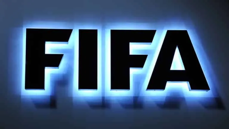 La FIFA met fin à l'ère Panini et s'associe à Fanatics
