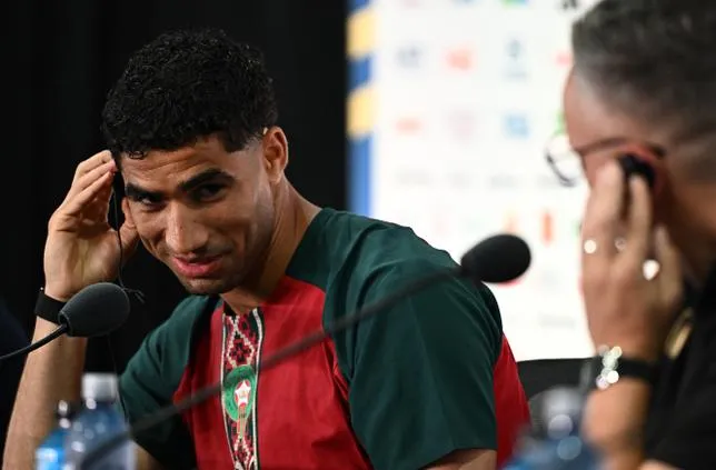 La FIFA applique un protocole linguistique strict