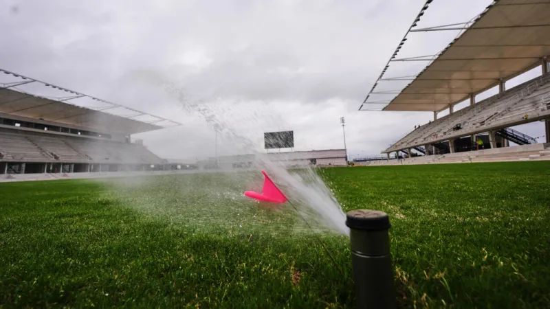 La FIFA va expulser les joueurs se couvrant la bouche