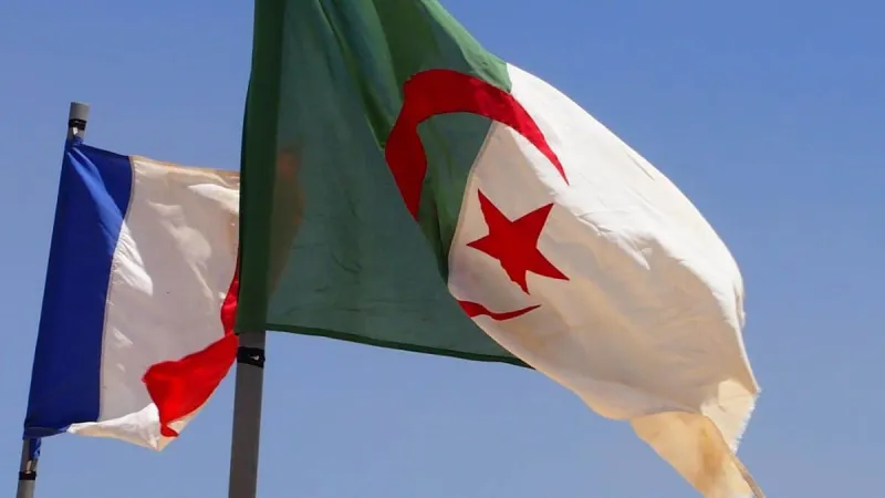 Dégel franco-algérien : le camp Macron contre-attaque