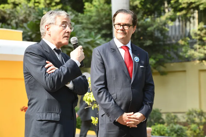 La France confirme le retour de son ambassadeur en Algérie