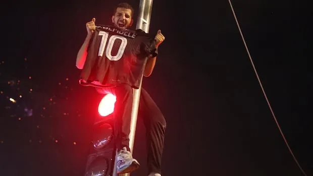 Plus de 400 interpellations après la victoire du PSG en Ligue des champions