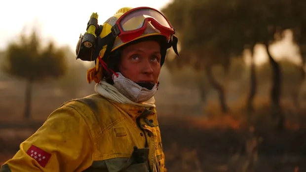 Incendies en France et Espagne : 330 000 évacuations sous la canicule