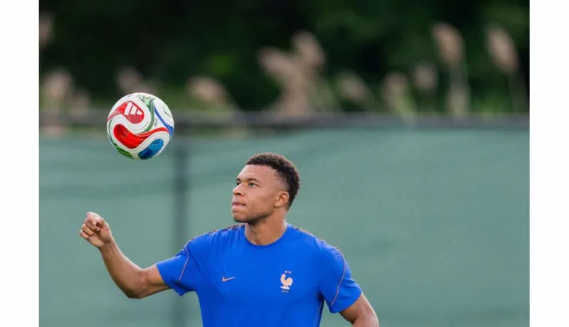 France-Suède 2026 : chaleur, pelouse et compos probables