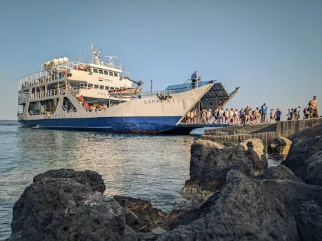 Des militants de la flottille d'aide à Gaza débarquent en Crète après leur détention