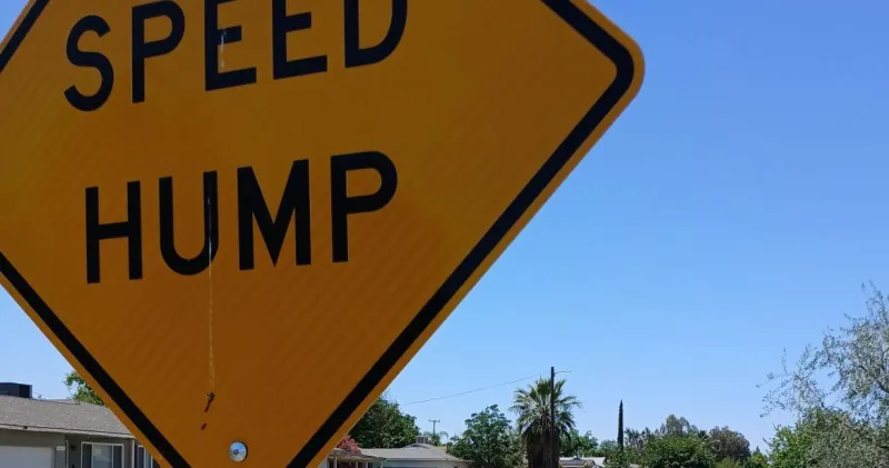 Un grand jury critique les retards dans l'examen du trafic