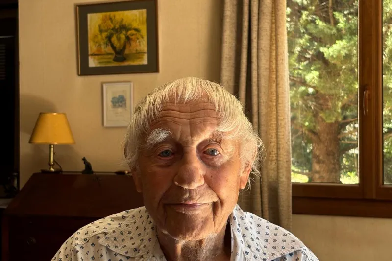 Gérard Pons, 98 ans, poète toulonnais : « Prenez un carnet, écrivez, relisez »