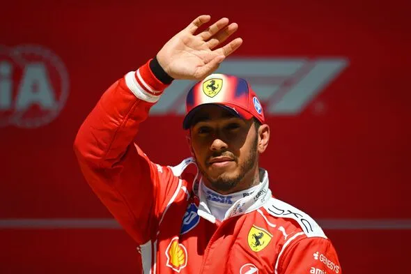 L'avenir de Hamilton en F1 incertain face aux difficultés de 2026
