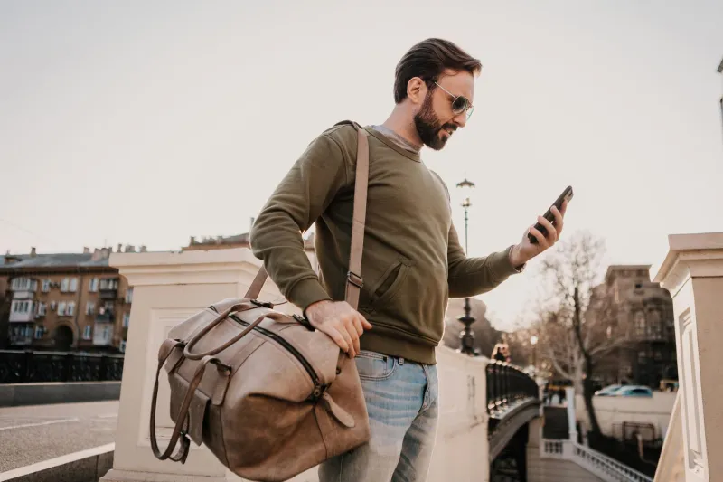 Holafly vs Ubigi eSIM : illimité ou flexible ?