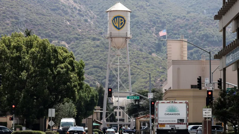 Les travailleurs d'Hollywood s'opposent à la fusion Paramount-WBD