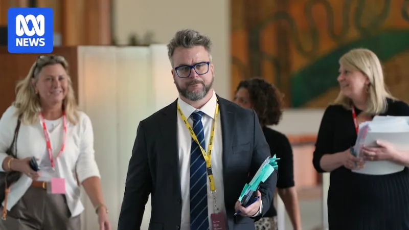 Hugh Marks nie avoir menacé le directeur des informations de l'ABC