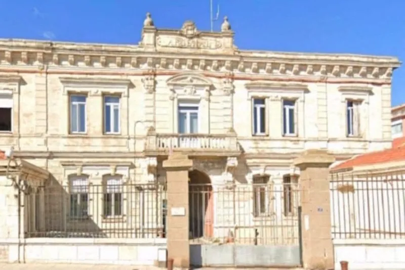 Grève de la faim au centre de rétention de Sète