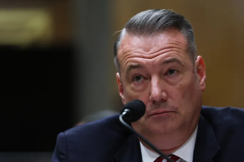 Le directeur par intérim de l'ICE, Todd Lyons, démissionnera en mai